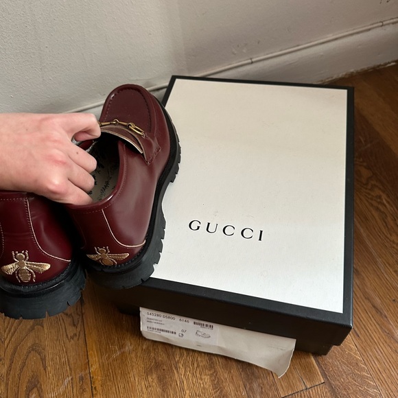 Gucci loafer boots. Size 7 men’s. Comes with box. Worn once. - Picture 4 of 9